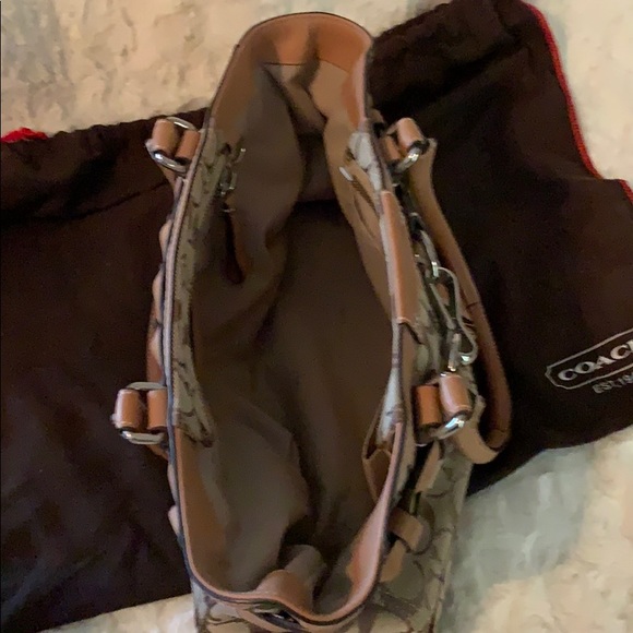 Coach Purse - Picture 5 of 9